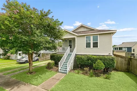 2718 Frankfort St, New Orleans, LA 70122