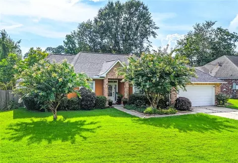 444 Choctaw St, Abita Springs, LA 70420