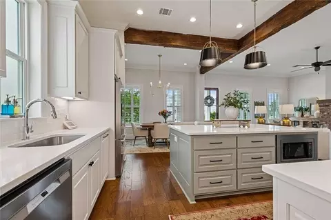 Kitchen - 716 Cottage Ln, Covington, LA 70433 photo 4 of 4