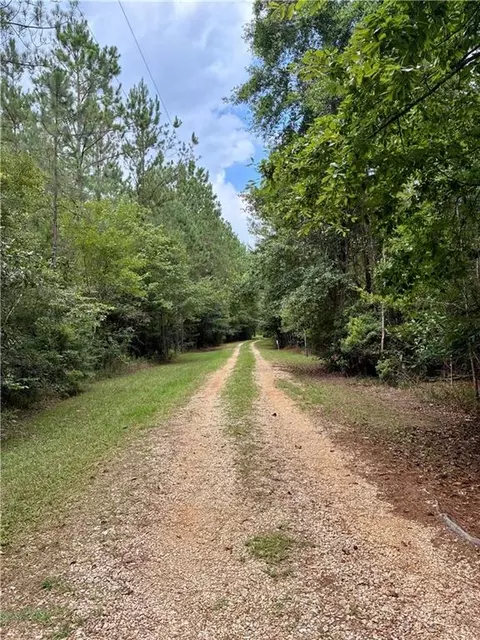 13050 Boyd Rd, Covington, LA 70435 photo 2