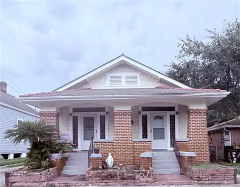 5107 09 Burgundy St, New Orleans, LA 70117
