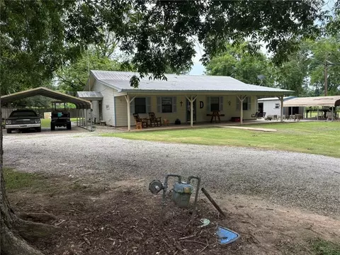 566 River Rd, Alexandria, LA 71302