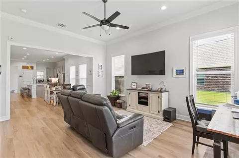 Entry Way - 1190 Barrington Dr, Covington, LA 70435 photo 1 of 2