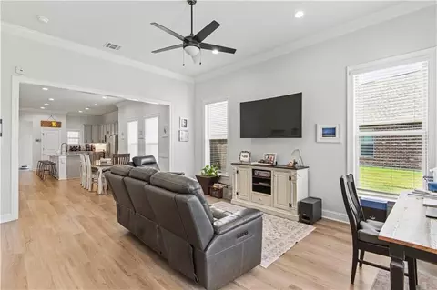 Entry Way - 1190 Barrington Dr, Covington, LA 70435 photo 1 of 3