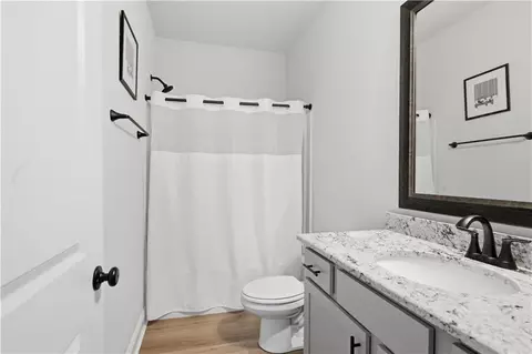 Bath - 1190 Barrington Dr, Covington, LA 70435 photo 2 of 2