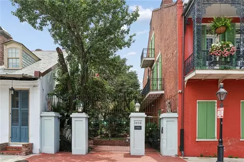 1022 St Peter St #203, New Orleans, LA 70116