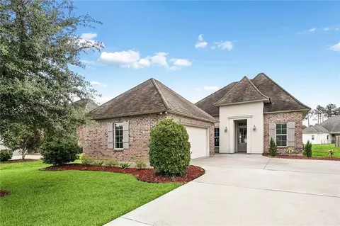 1024 Deer Park Dr, Madisonville, LA 70447