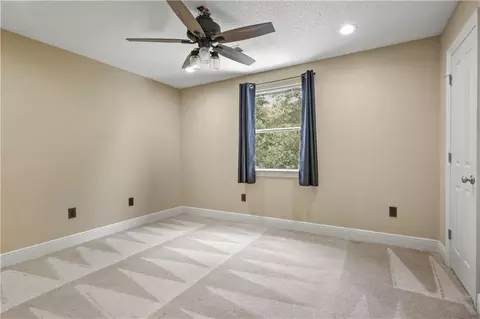 Bedroom - 207 Lansdowne Dr, Slidell, LA 70461 photo 2 of 3