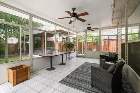 Exterior - 207 Lansdowne Dr, Slidell, LA 70461 photo 3 of 4