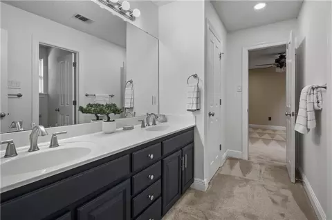Bath - 207 Lansdowne Dr, Slidell, LA 70461 photo 4 of 5