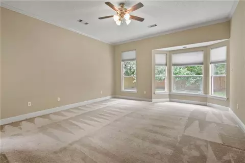 Living - 207 Lansdowne Dr, Slidell, LA 70461 photo 8 of 8
