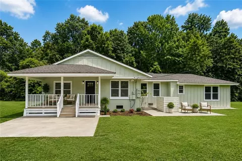 59354 Borgne Ave, Bogalusa, LA 70427