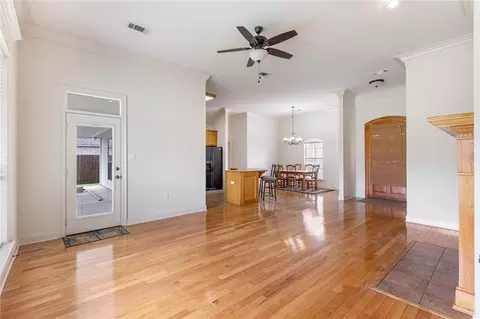 Living - 32840 Fox Run Dr, Walker, LA 70785 photo 2 of 3