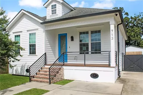 713 Grove Ave, Metairie, LA 70003