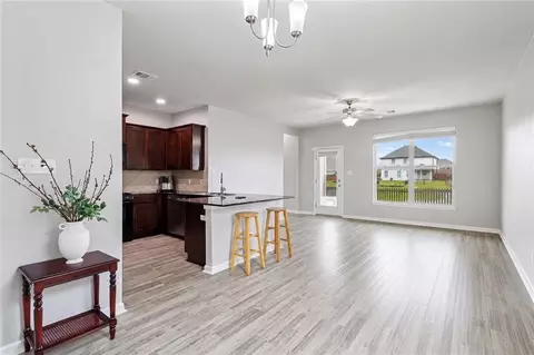 Living - 125 E Lake Ct, Slidell, LA 70461 photo 1 of 4