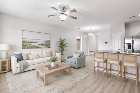 Living - 125 E Lake Ct, Slidell, LA 70461 photo 4 of 4