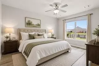 Bedroom - 125 E Lake Ct, Slidell, LA 70461 photo 3 of 3
