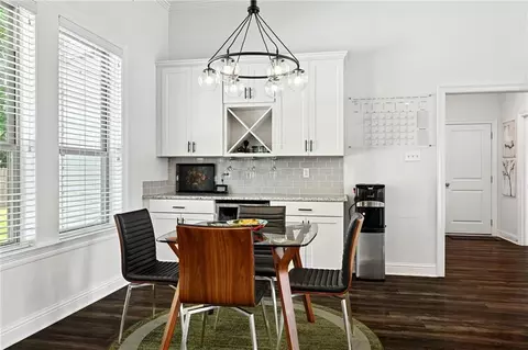 Dining - 109 Sherry Ct, Covington, LA 70433 photo 2 of 2