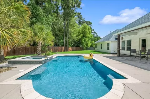 Exterior - 109 Sherry Ct, Covington, LA 70433 photo 3 of 8