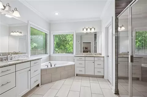 Bath - 109 Sherry Ct, Covington, LA 70433 photo 1 of 3