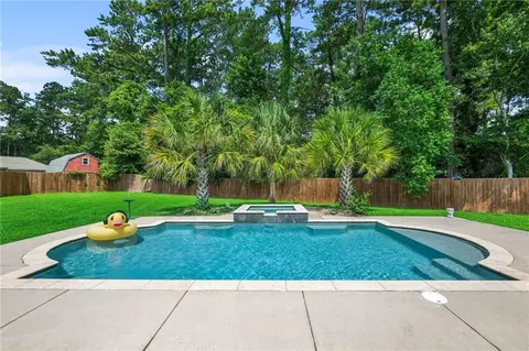 Exterior - 109 Sherry Ct, Covington, LA 70433 photo 2 of 8