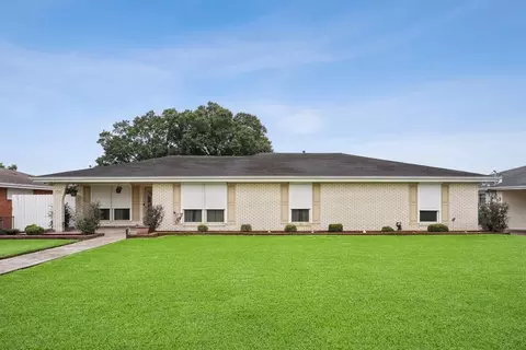 728 Avenue D Ave, Marrero, LA 70072