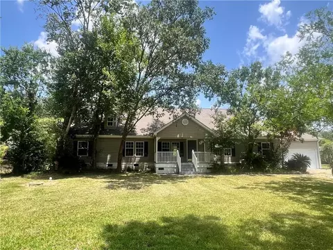 20053 Esterbrook Rd, Ponchatoula, LA 70454
