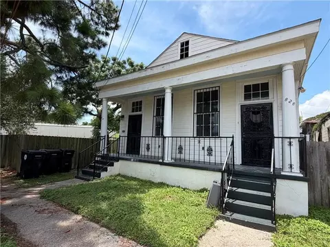 822 24 Cambronne St, New Orleans, LA 70118