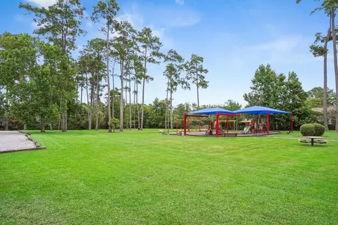 View/Area - 1263 Springwater Dr, Mandeville, LA 70471 photo 2 of 2