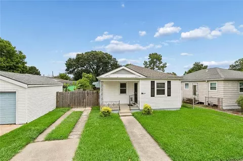 2727 Avalon St, Jefferson, LA 70121
