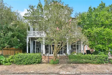 1209 Fourth St #1209, New Orleans, LA 70130