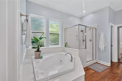 Bath - 1020 Parkpoint Dr, Slidell, LA 70461 photo 1 of 6