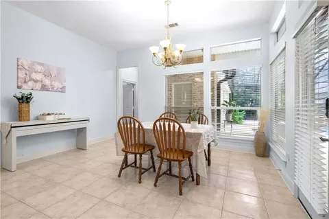 Dining - 1020 Parkpoint Dr, Slidell, LA 70461 photo 1 of 3