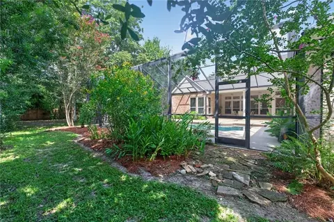Exterior - 1020 Parkpoint Dr, Slidell, LA 70461 photo 8 of 13