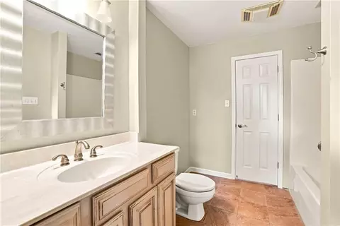 Bath - 3325 Bridge St, Slidell, LA 70458 photo 4 of 4