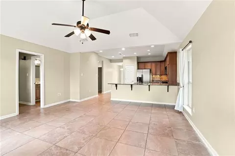 Living - 3325 Bridge St, Slidell, LA 70458 photo 4 of 4
