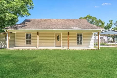 Exterior - 32405 Butch Bennett Rd, Walker, LA 70785 photo 3 of 5
