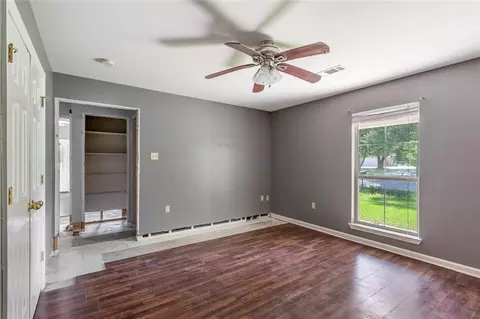Bedroom - 32405 Butch Bennett Rd, Walker, LA 70785 photo 2 of 2
