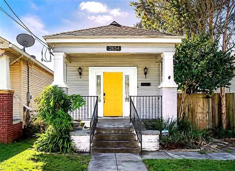 2654 Myrtle St, New Orleans, LA 70122