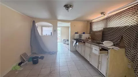 Other - 1306 Romain St, Gretna, LA 70053 photo 3 of 7