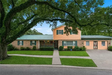 4738 Miles Dr, New Orleans, LA 70122