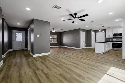 Living - 158 E 7th St, Reserve, LA 70084 photo 7 of 7