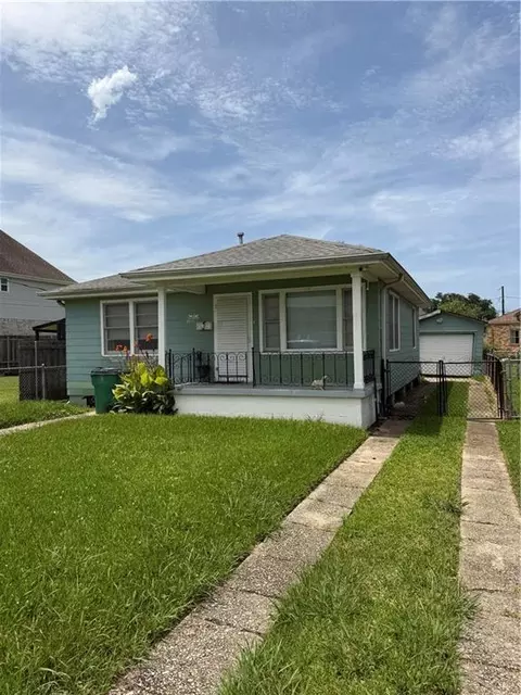 3917 Civic St, Metairie, LA 70001