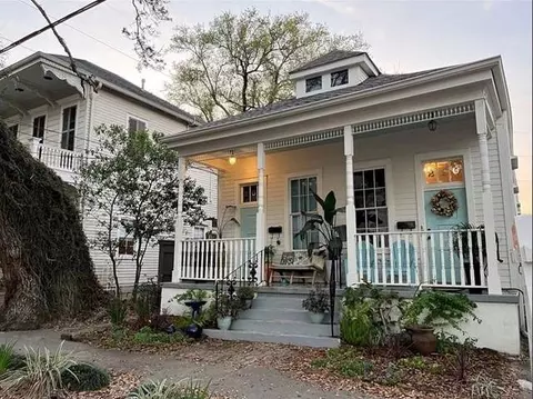 208 Audubon St, New Orleans, LA 70118