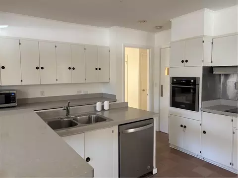 Kitchen - 722 S Harrison St, Covington, LA 70433 photo 1 of 3