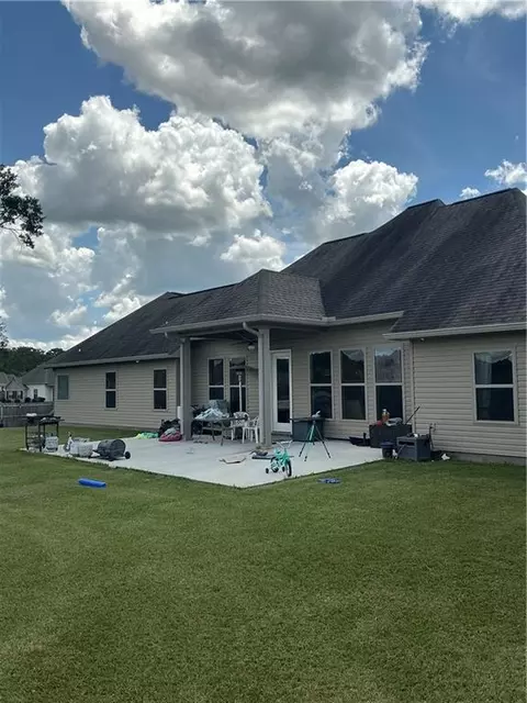 Exterior - 18257 Wolf Pack Trce, Loranger, LA 70446 photo 4 of 7