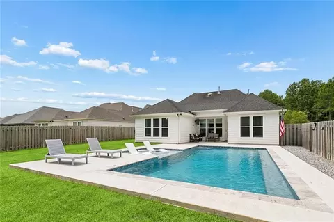 4118 Kelly Lake Ln, Madisonville, LA 70447