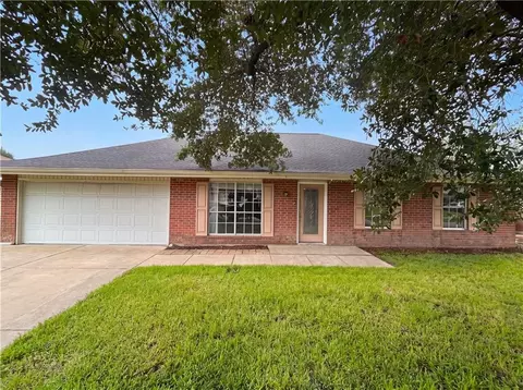 509 John St, Laplace, LA 70068