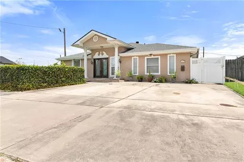 1713 Vegas Dr, Metairie, LA 70003