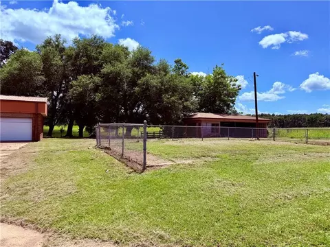Exterior - 260 Joiner Loop, Pollock, LA 71467 photo 5 of 11